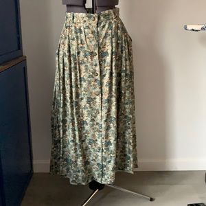 Vintage green and blue floral midi skirt size 8